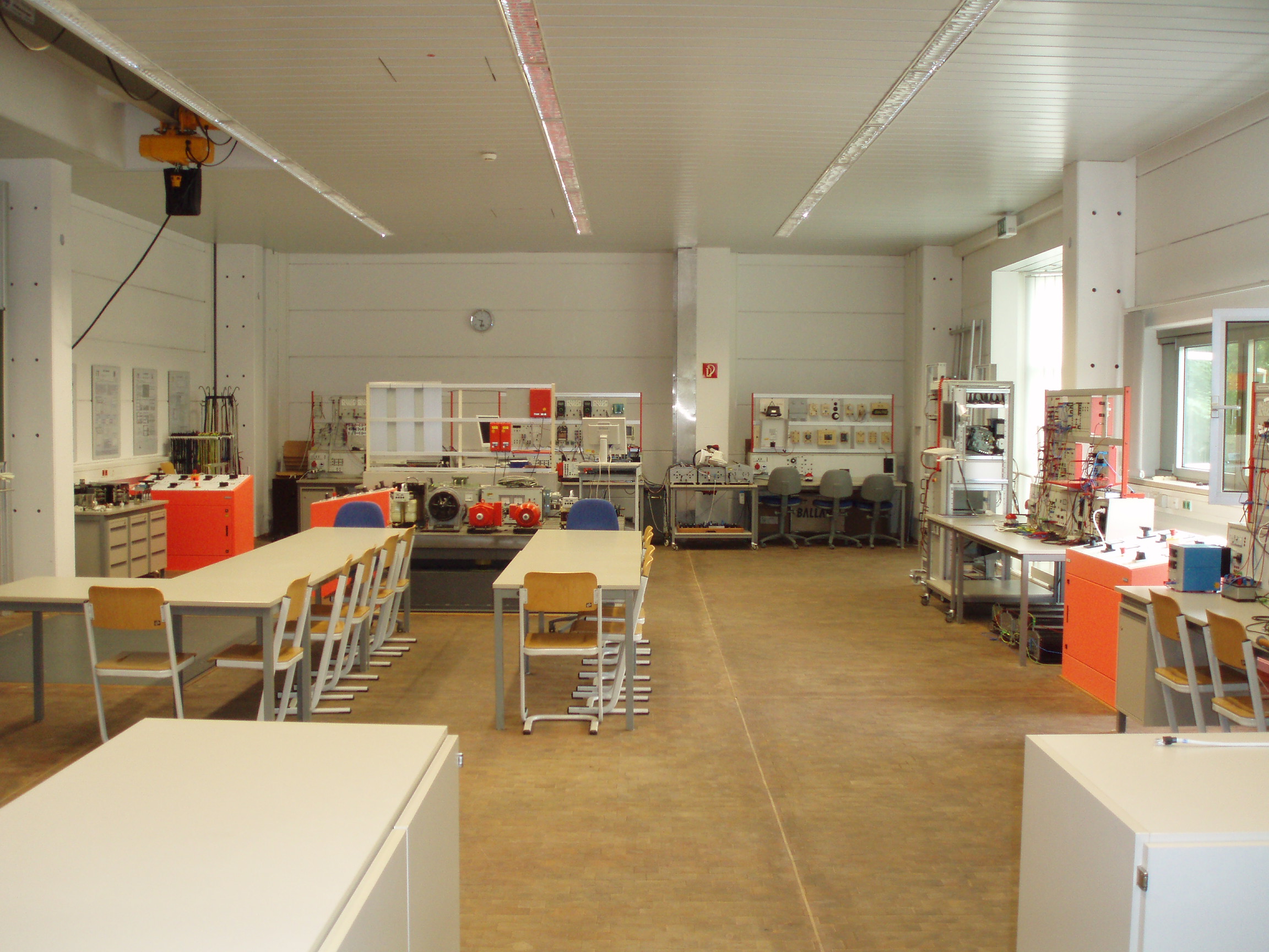 Power electronics laboratory