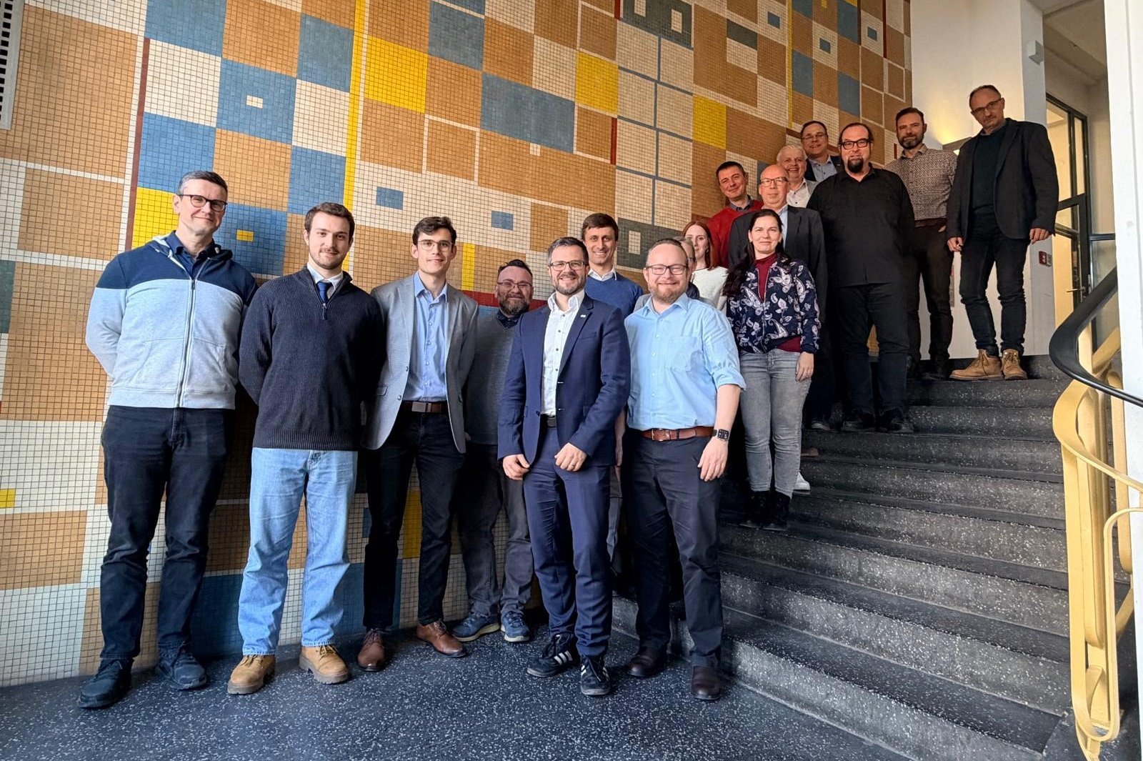 Gruppenbild Teilnehmende