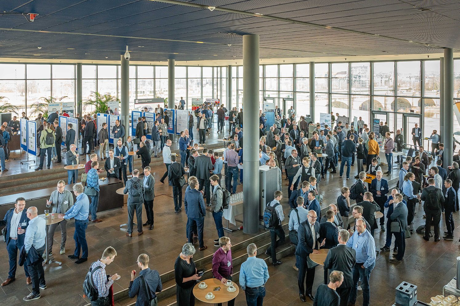HTWD/ Roland Stenzel Schienenfahrzeugtagung im Congress Center Dresden